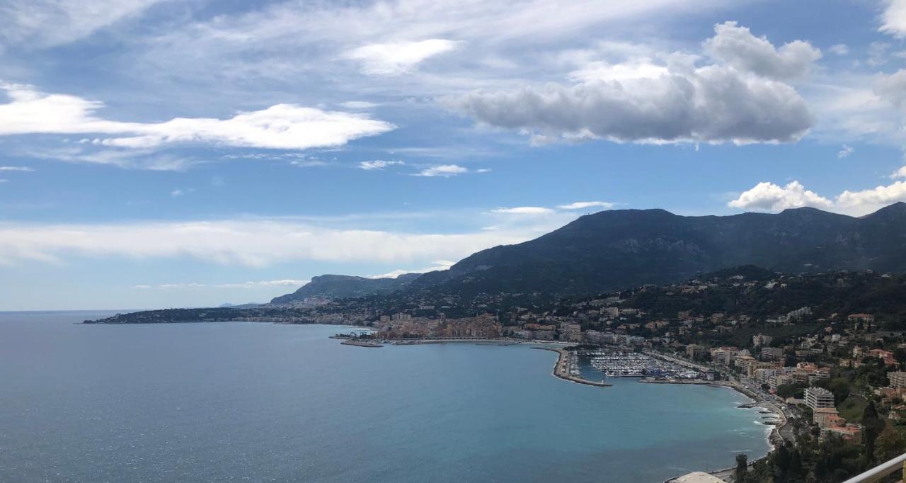 Appartamento Nella Torre Grimaldi  Dış mekan fotoğraf